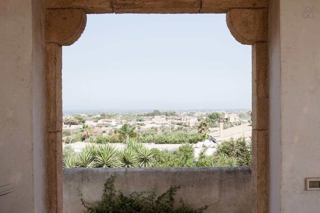 Casale Alma Bed & Breakfast Marsala Bagian luar foto