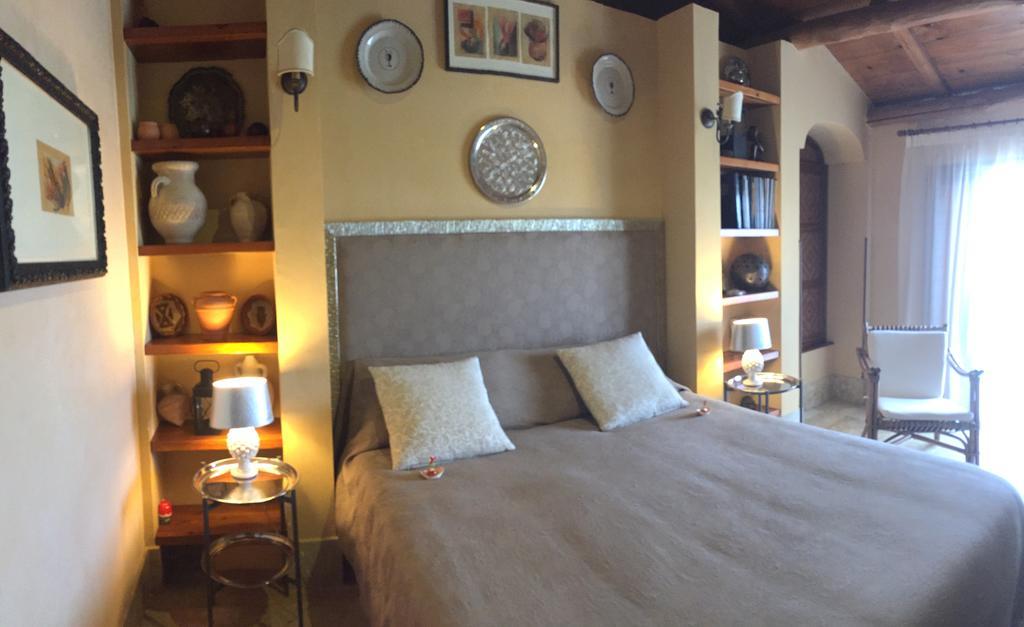 Casale Alma Bed & Breakfast Marsala Bagian luar foto