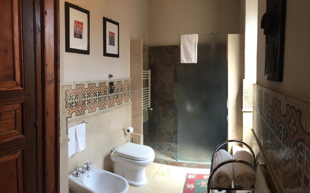 Casale Alma Bed & Breakfast Marsala Bagian luar foto